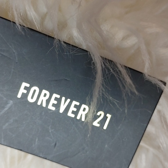 NWT Olive & Gold Faux Leather Belt - Picture 4 of 7